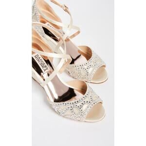 Badgley‎ Mischka WINTER EMBELLISHED WEDGE SHOE